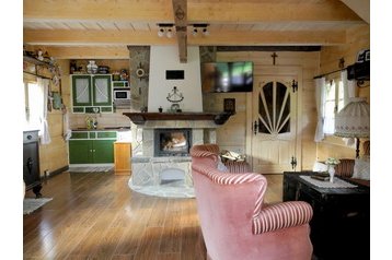 Eslovaquia Chata Ždiar, Exterior